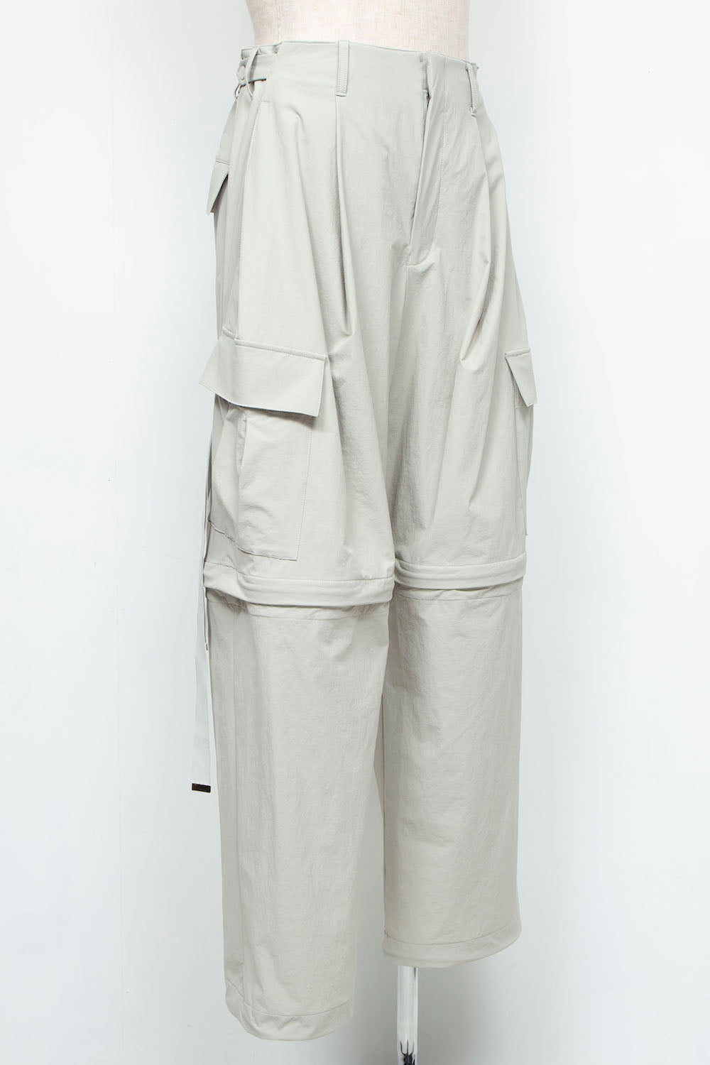 LB24AW-PT07-ADK | Side Zip Painter Trousers | IVORY