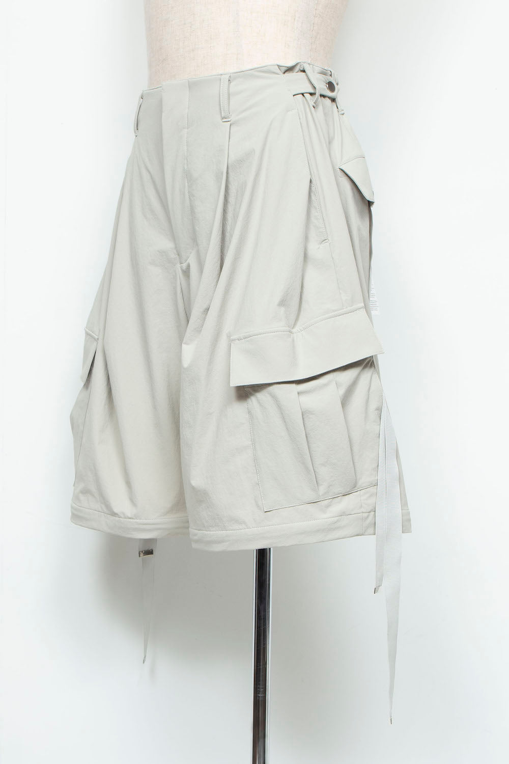 LB24AW-PT07-ADK | Side Zip Painter Trousers | IVORY