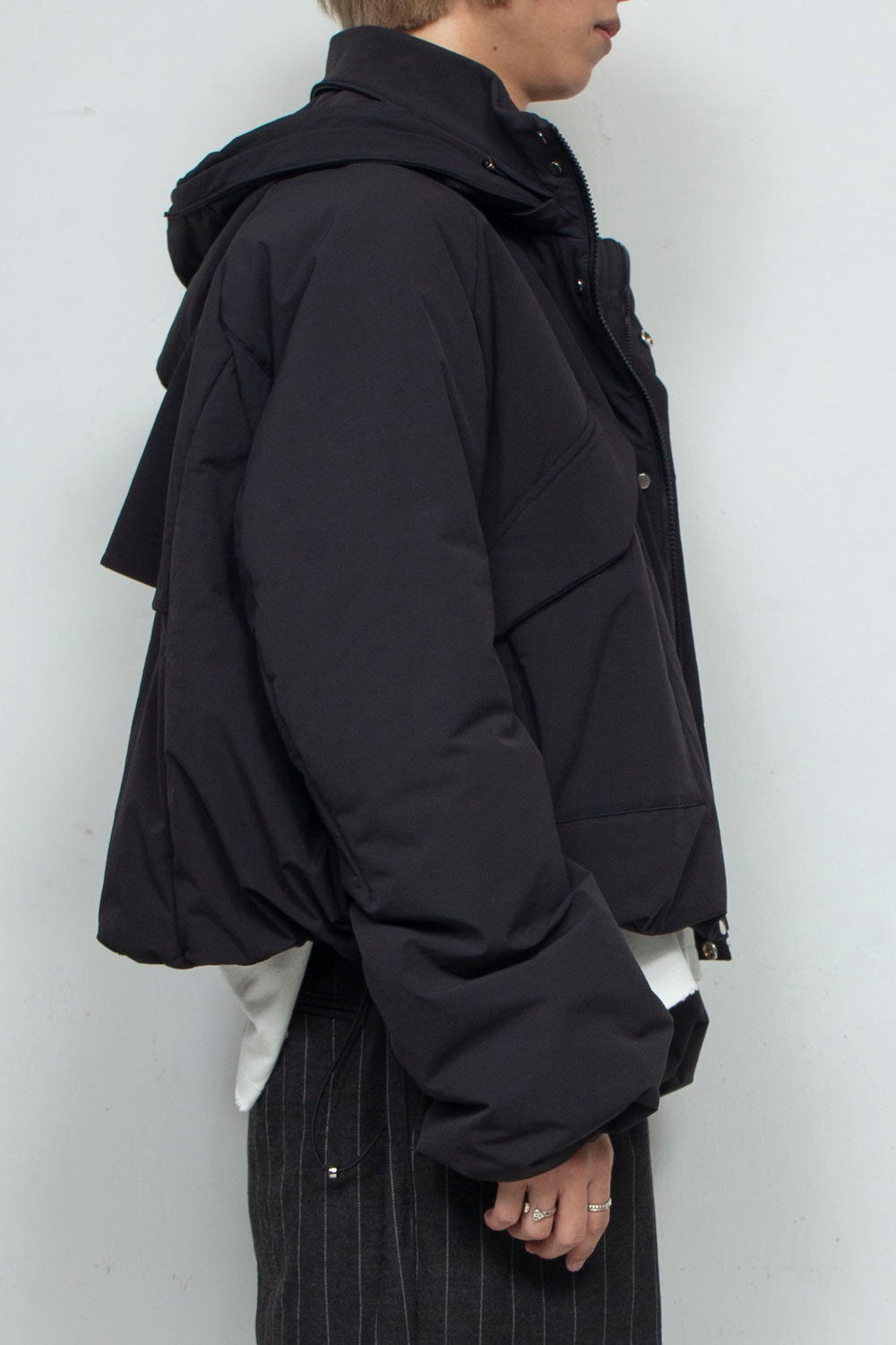 LB24AW-BL03-NBG | Onibegieパッディングショートブルゾン | BLACK