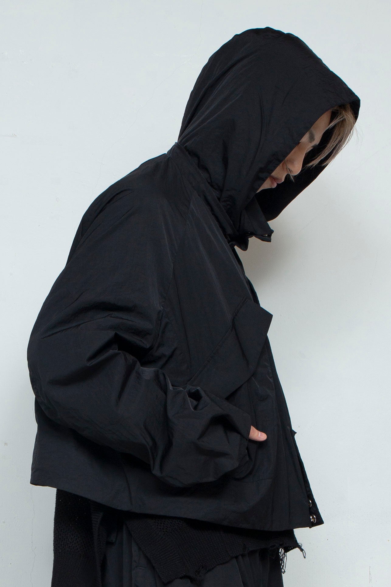 <LAST 1点> *限定ファブリック* LB25SS-BL03-HCVN | VINTAGE NYLON クロップドフードブルゾン   | BLACK