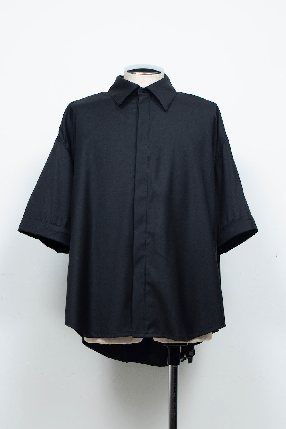 <LAST 1点> LB26AW-SH11-SCO |  SUPER140Sウール デタッチャブルスリーブシャツ | BLACK