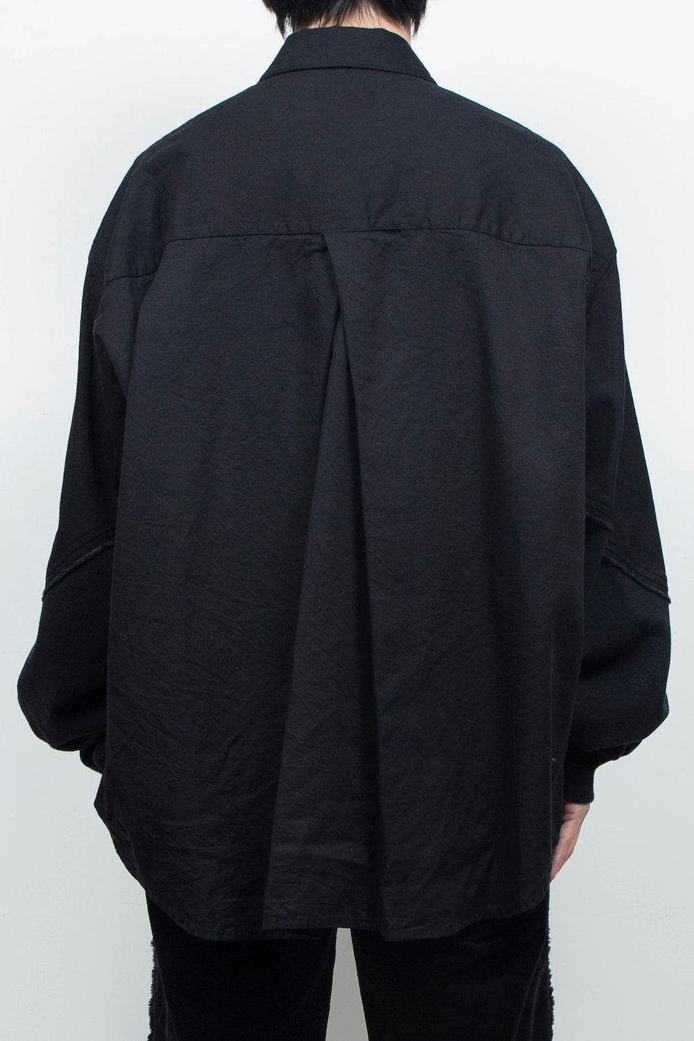 LB26AW-SH12-OWD | Light Ounce Denim Twist Sleeve Shirt | BLACK WASHED