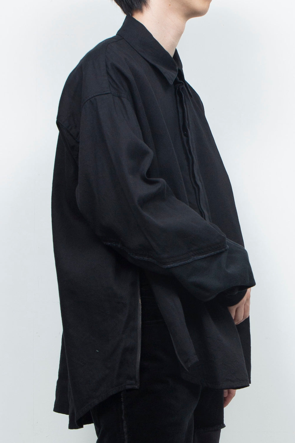 LB26AW-SH12-OWD | Light Ounce Denim Twist Sleeve Shirt | BLACK WASHED