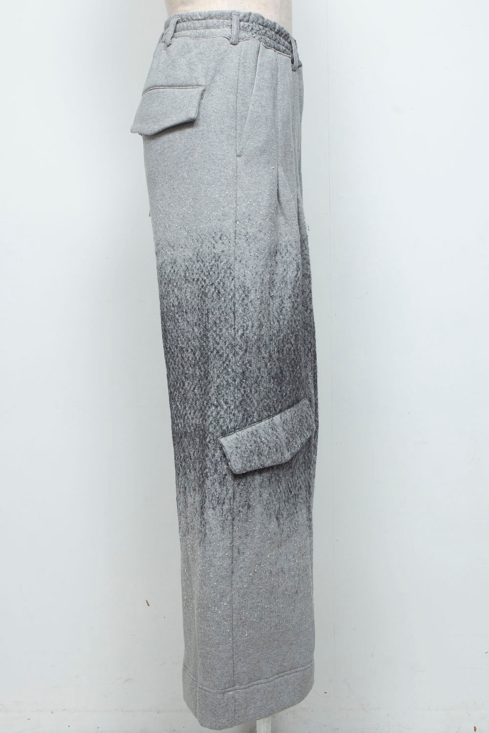 LB26AW-PT09-NDJ | グラデーションニードルパンチシンフラップバギーパンツ2.0 | GRAY BASED
