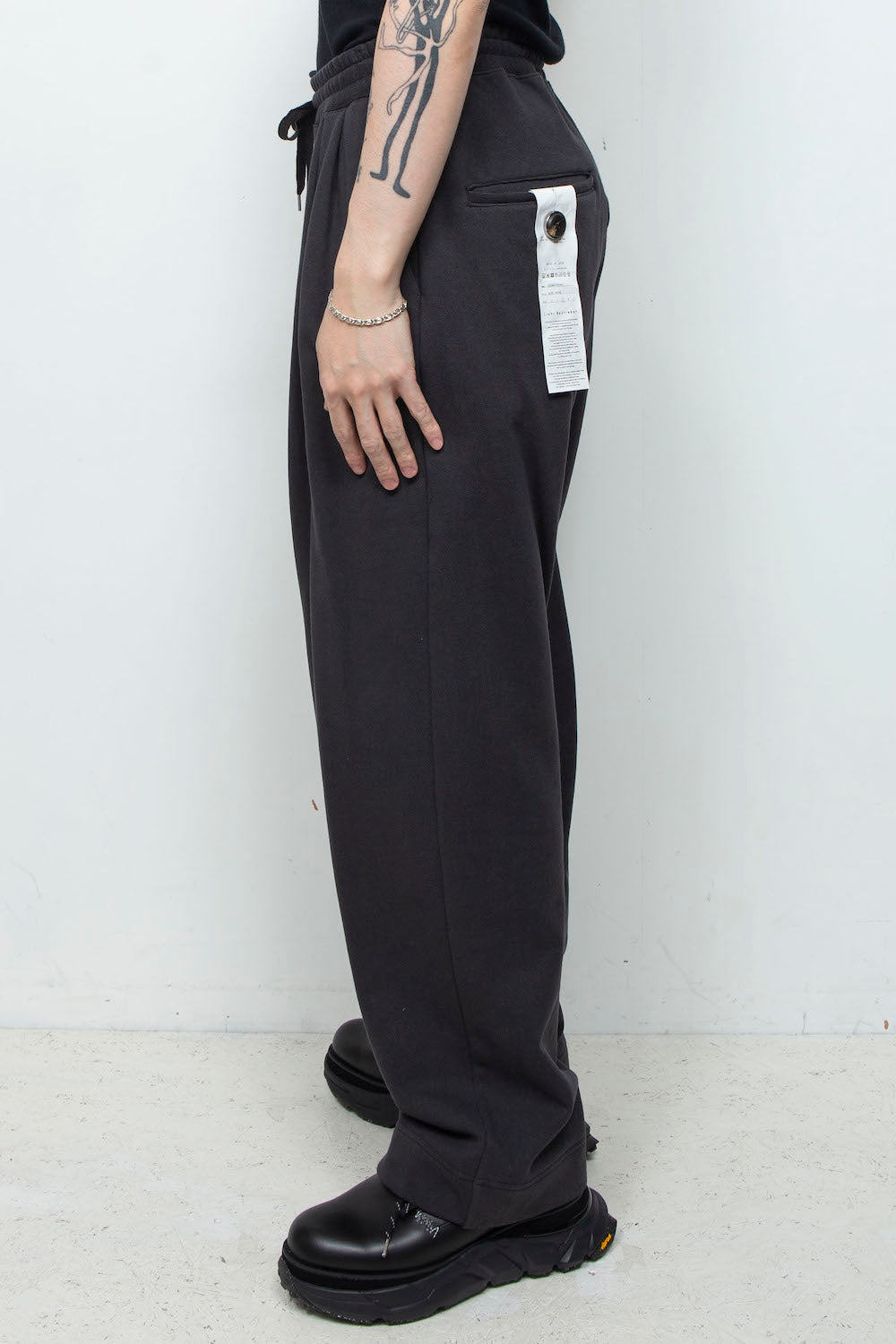 *限定* LB25AW-PT08-HJS | ヴィンテージフィニッシュスウェットイージーパンツ | BLACK VINTAGE