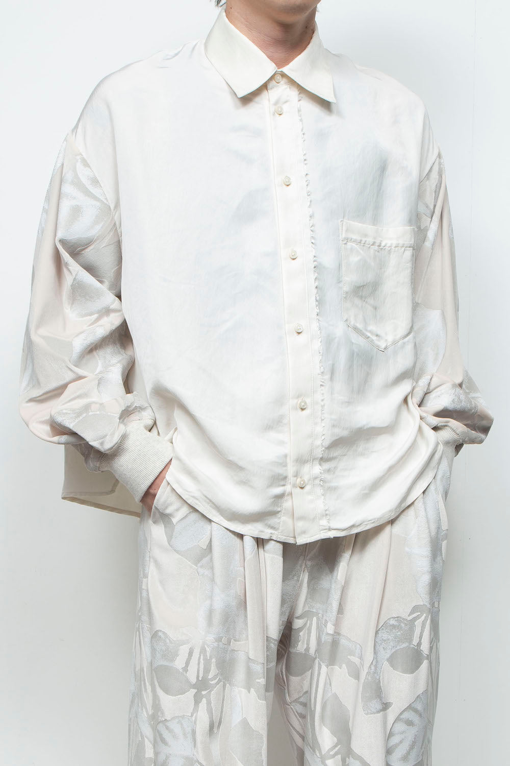 <last>  
LB25AW-SH08-SPV-PVL | Velour Jersey Sleeve Easy Shirt | OFF WHITE x OFF WHITE</last>