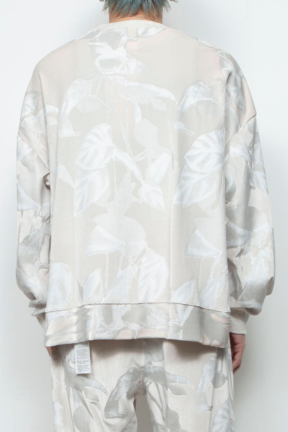 <last>  
LB25AW-PO08-PVL | 3D Printed Velour Jersey Pullover | Off White</last>