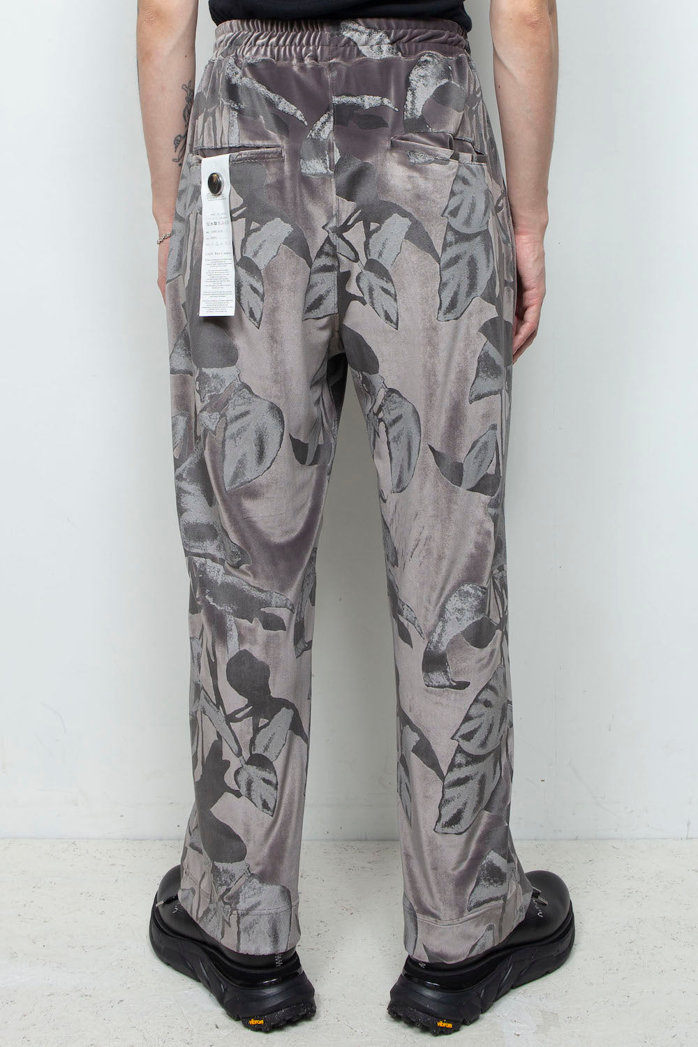 <last>
 LB25AW-PT08-PVL | 3D Printed Velour Jersey Easy Pants | Charcoal</last>