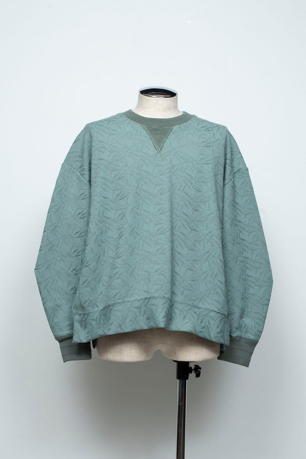 <LAST 1点> LB26SS-PO08-ETJ | フルエンブロイダリージャージープルオーバー | GLASS GREEN