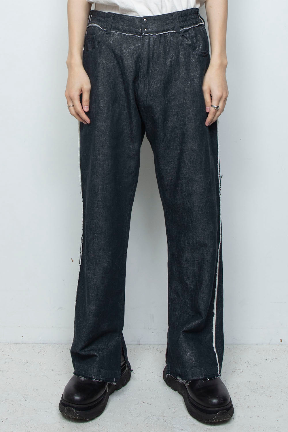 <LAST 1点> LB26SS-PT02-HPD | ホイルプリントローライズ5Pセミフレアパンツ | BLACK×FOIL