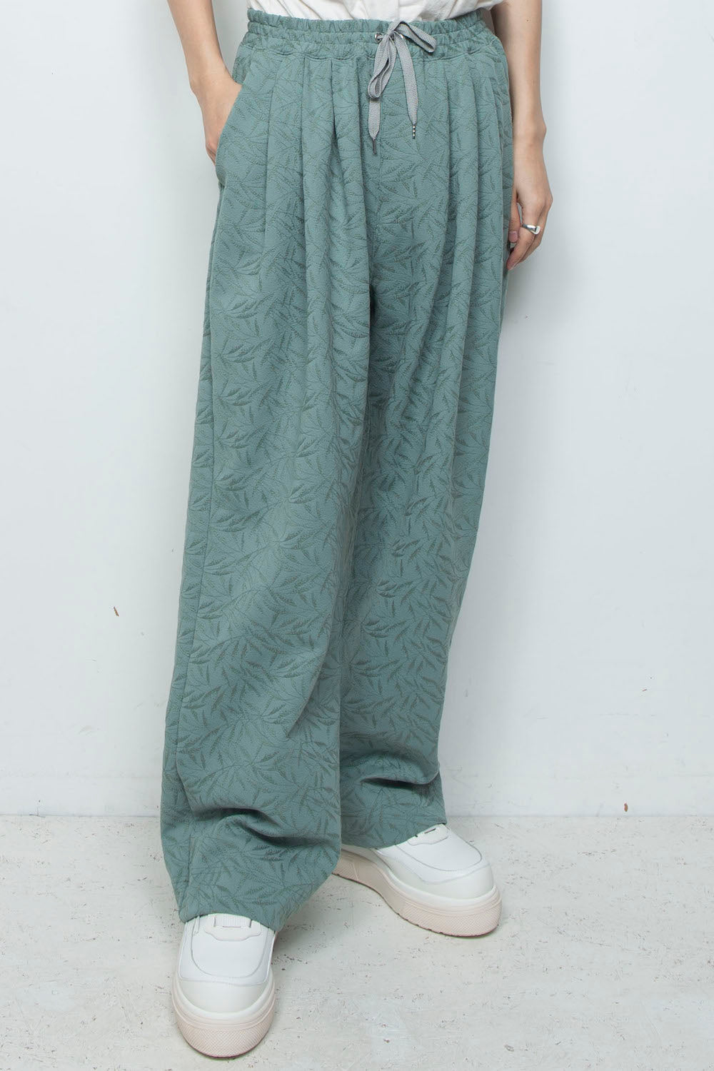 <LAST 1点> LB26SS-PT08-ETJ | フルエンブロイダリージャージーイージーパンツ | GLASS GREEN