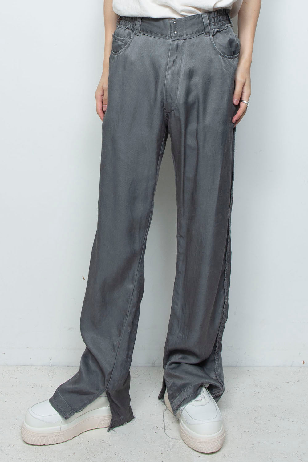 LB26SS-PT02-PDC | ピグメントウォッシュドローライズ5Pセミフレアパンツ | SLATE GRAY