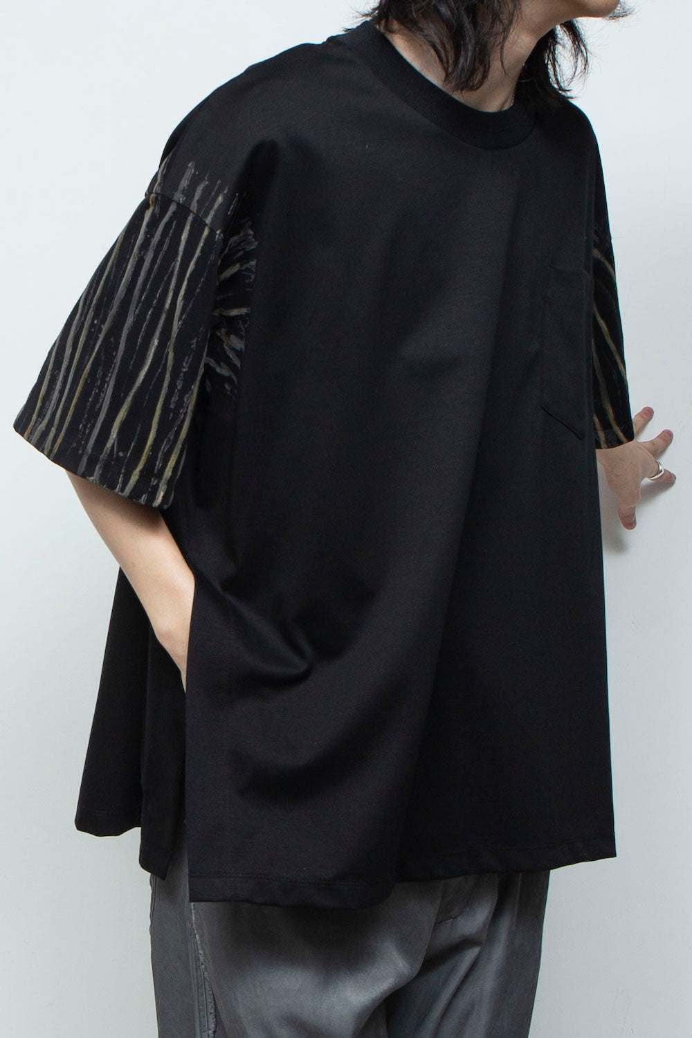 <last>  
LB25AW-TE09-HDP | 优质比马棉手绘T恤 | 白色</last>