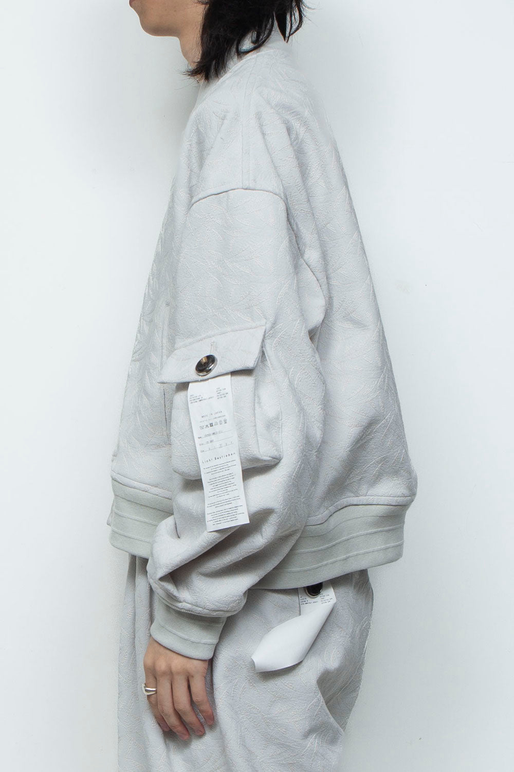 <LAST 1点> LB26SS-SWBL01-ETJ | フルエンブロイダリージャージースタジアムブルゾン | ICE GRAY