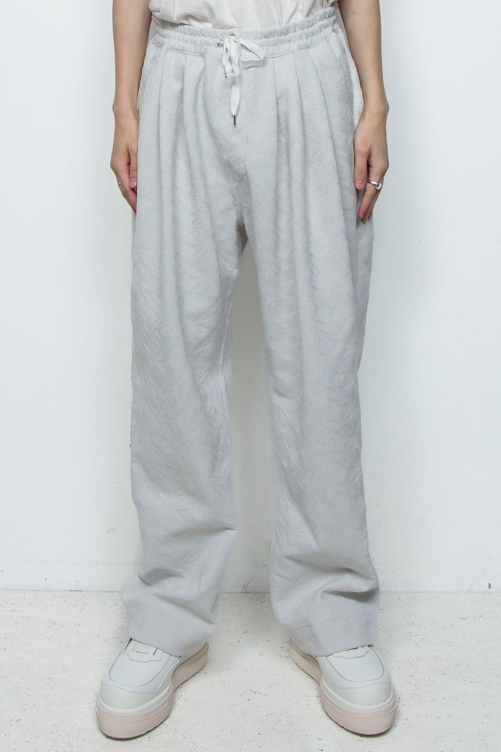 <LAST 1点> LB26SS-PT08-ETJ | フルエンブロイダリージャージーイージーパンツ | ICE GRAY