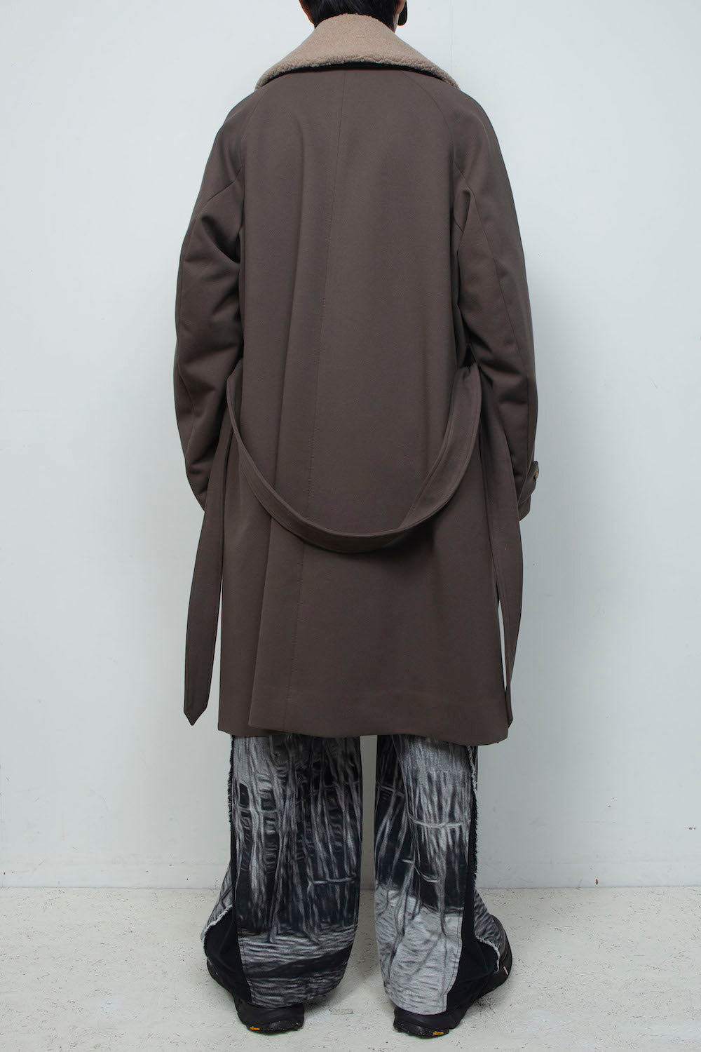 <LAST 1点> LB26AW-CO10-DFB | DOWN FABRICステンカラーコート | BROWN