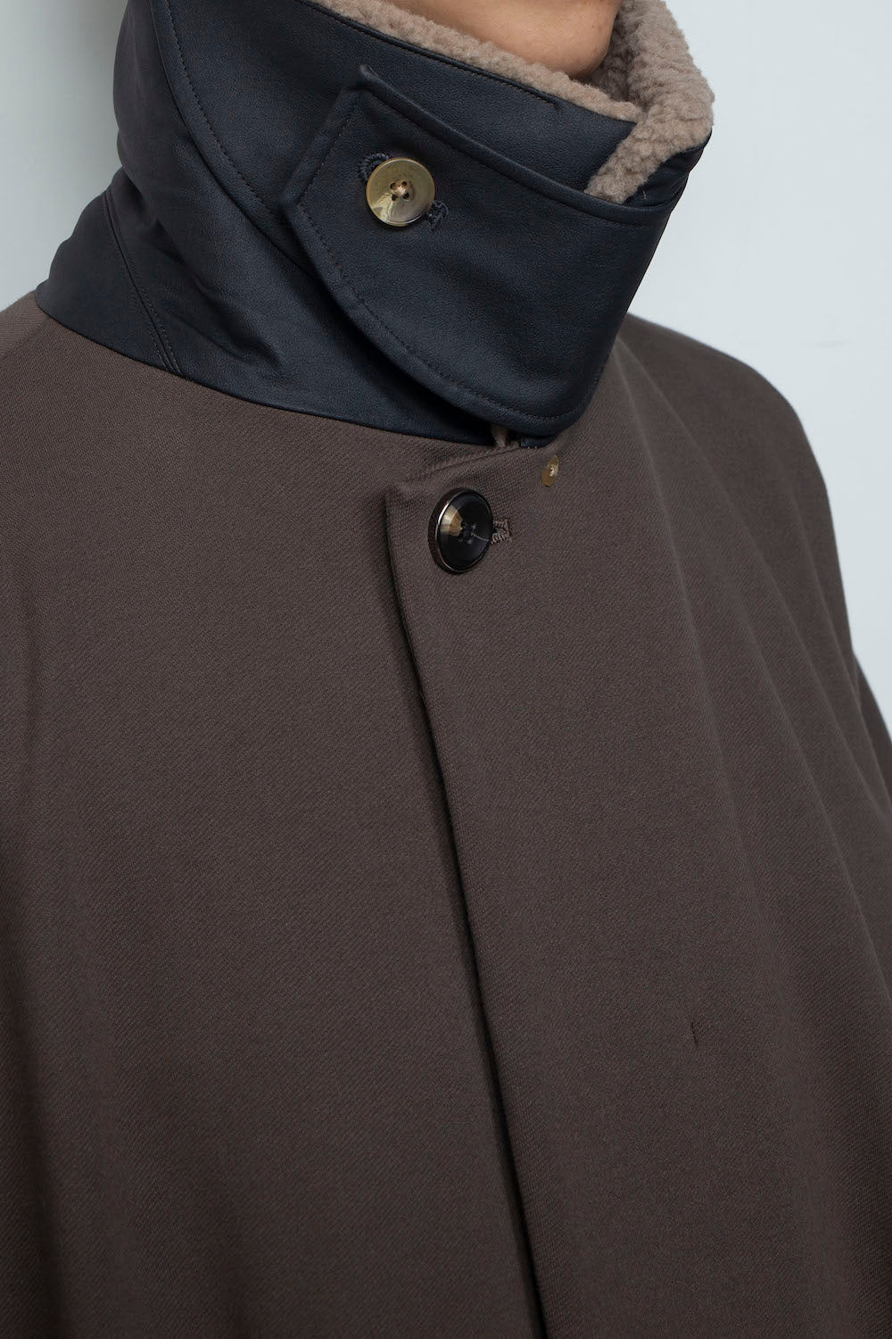 <LAST 1点> LB26AW-CO10-DFB | DOWN FABRICステンカラーコート | BROWN