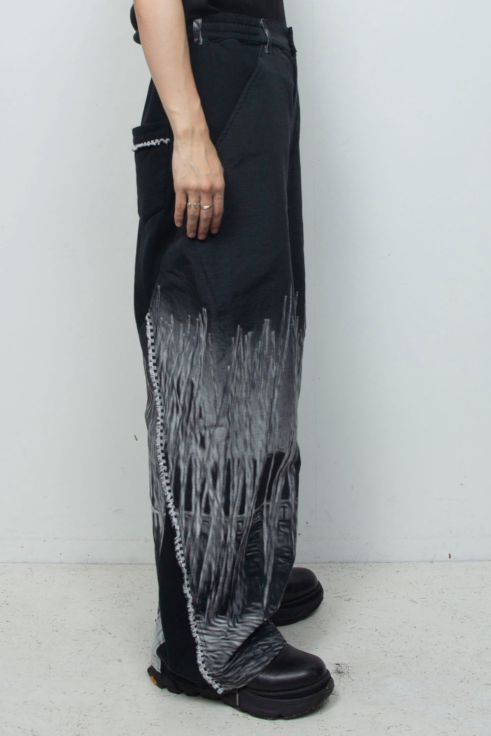 <last item> 
LB26SS-PT09-BDS | Original 3-Layer Sinflap Baggy Trousers | NATURAL</last>
