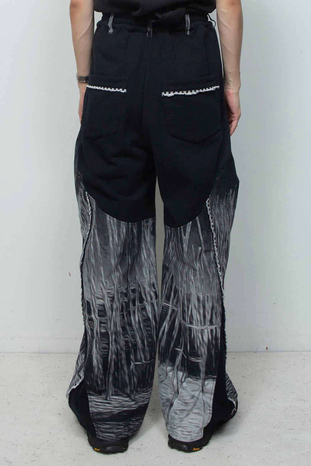 <last item> 
LB26SS-PT09-BDS | Original 3-Layer Sinflap Baggy Trousers | NATURAL</last>