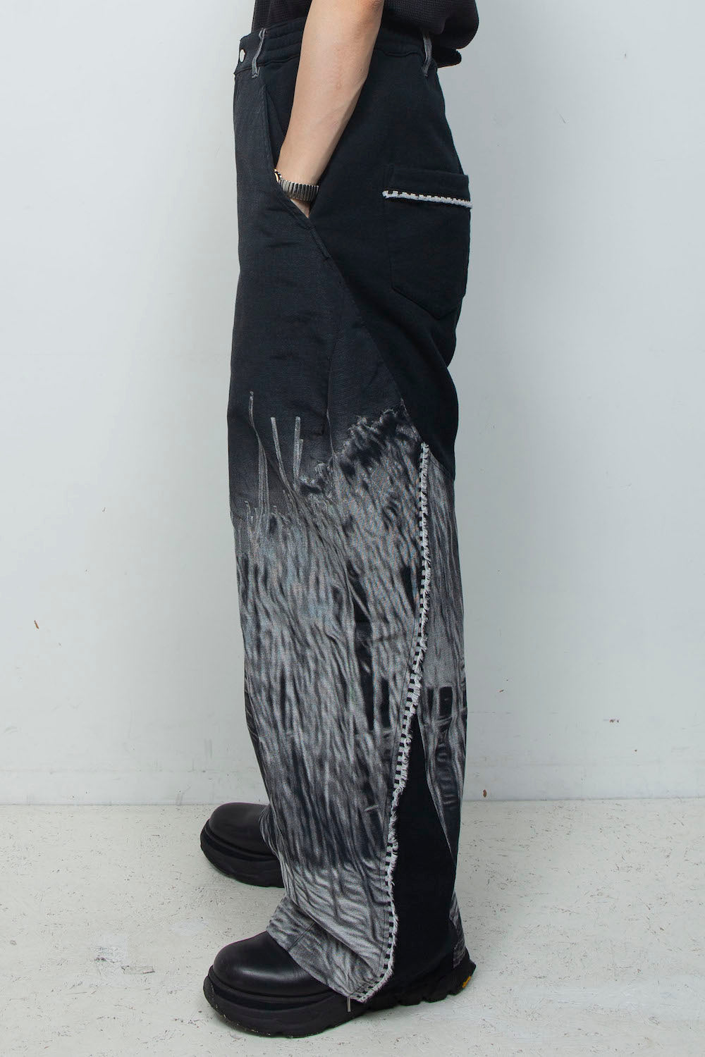 <last item> 
LB26SS-PT09-BDS | Original 3-Layer Sinflap Baggy Trousers | NATURAL</last>