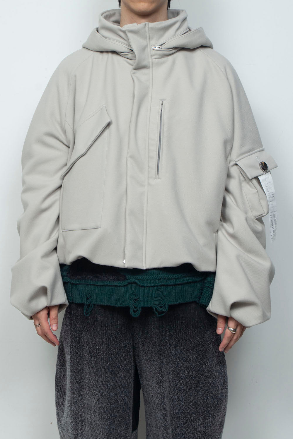 LB26AW-BL03-DFB | DOWN FABRICショートフードブルゾン | LIGHT GRAY