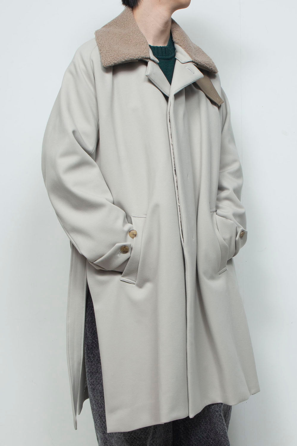 <LAST 1点> LB26AW-CO10-DFB | DOWN FABRICステンカラーコート | LIGHT GRAY