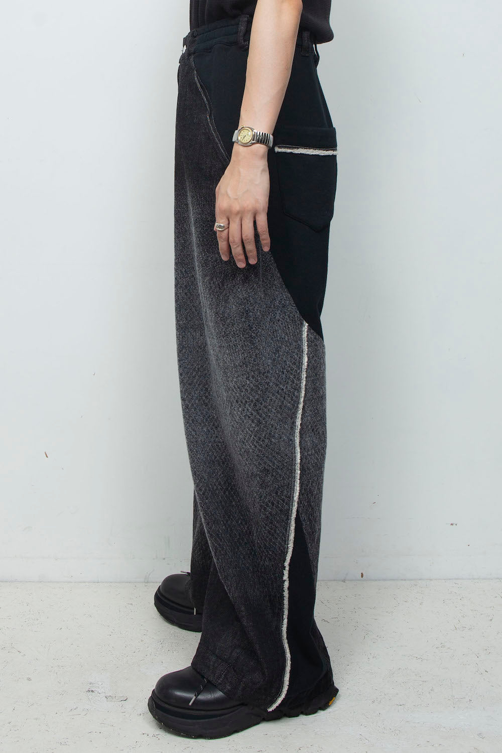 <last item> 
LB26SS-PT09-BDS | Original 3-Layer Sinflap Baggy Trousers | NATURAL</last>