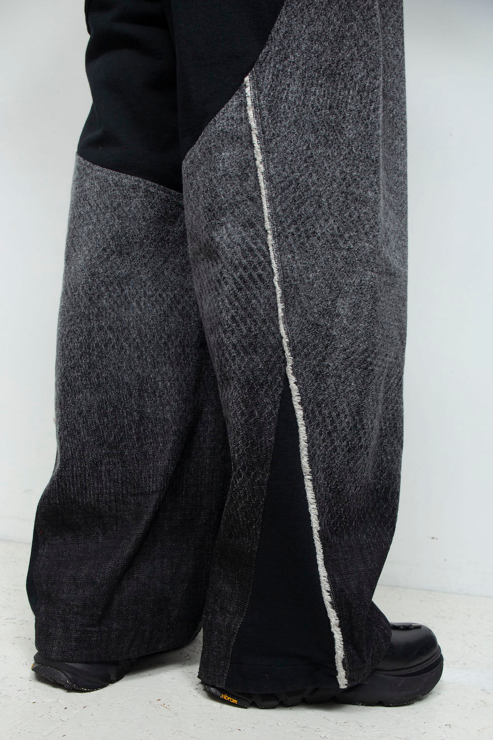 <last item> 
LB26SS-PT09-BDS | Original 3-Layer Sinflap Baggy Trousers | NATURAL</last>