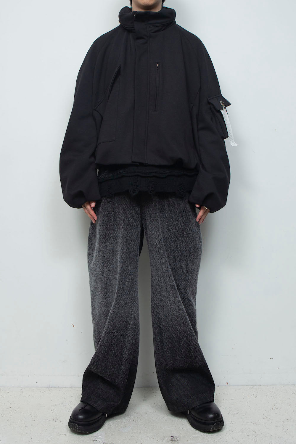 LB26AW-BL03-DFB | DOWN FABRICショートフードブルゾン | BLACK