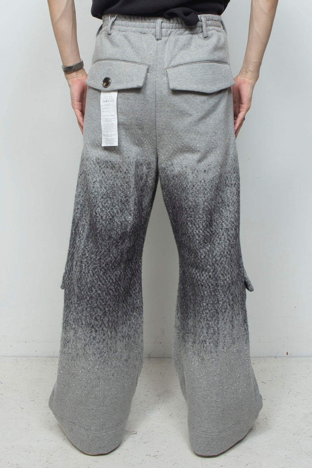 LB26AW-PT09-NDJ | グラデーションニードルパンチシンフラップバギーパンツ2.0 | GRAY BASED