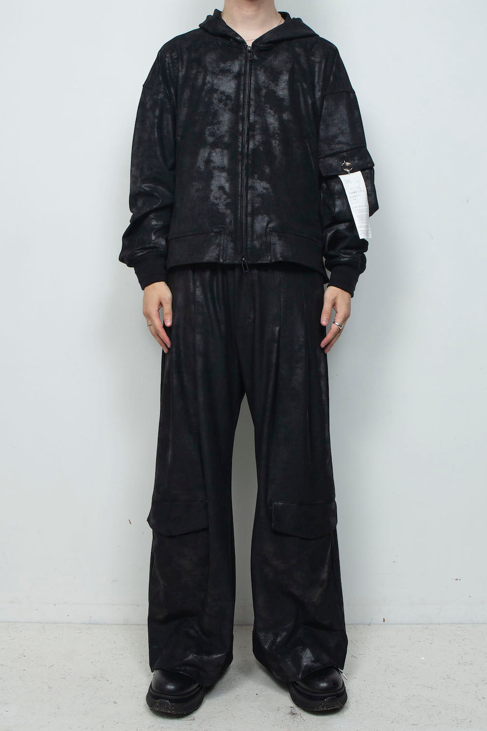 LB26AW-HD09-FFN | FAKE-FAKE-LEATHERダブルジップフーディ | BLACK