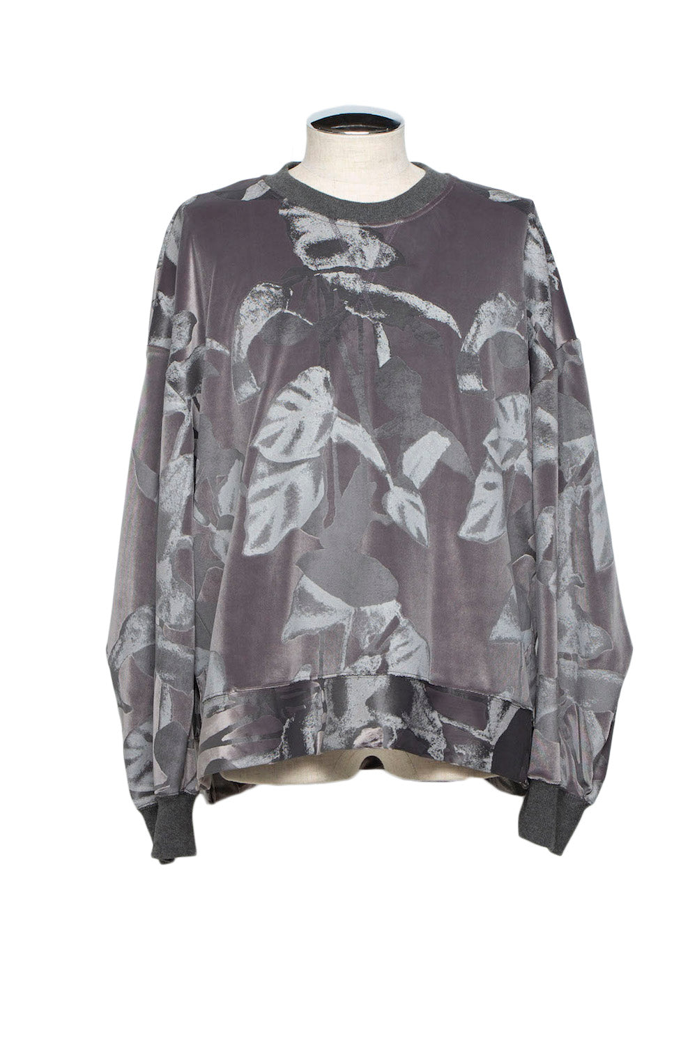LB25AW-PO08-PVL | 3D Printed Velour Jersey Pullover | Charcoal