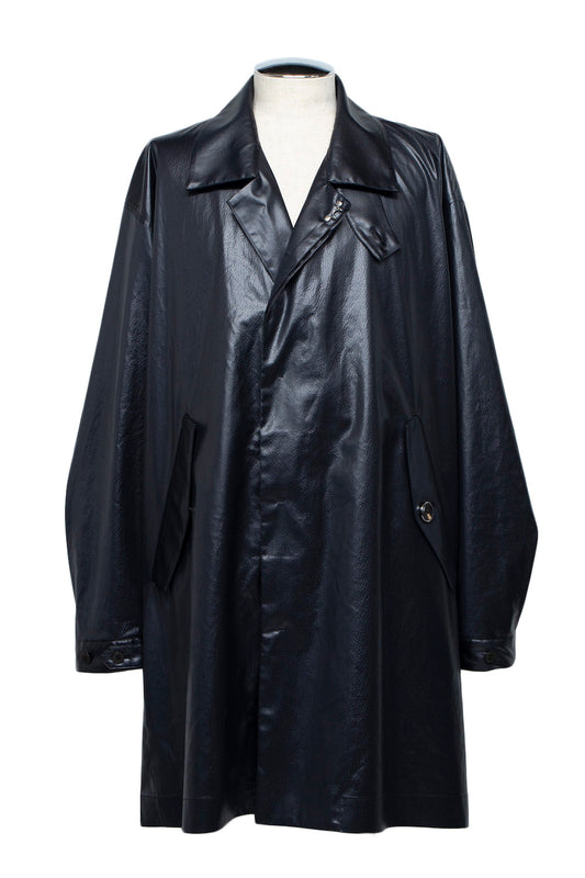 <LAST 1点> LB25AW-SHCO01-FFL | FAKE-FAKE LEATHER Ⅱ ステンカラーライトコート | BLACK