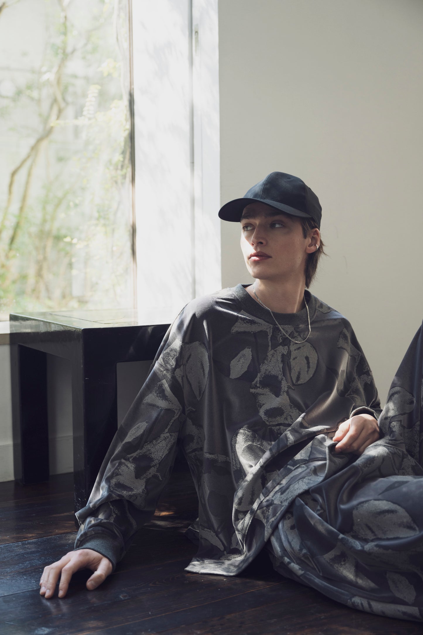 <last>
 LB25AW-PT08-PVL | 3D Printed Velour Jersey Easy Pants | Charcoal</last>