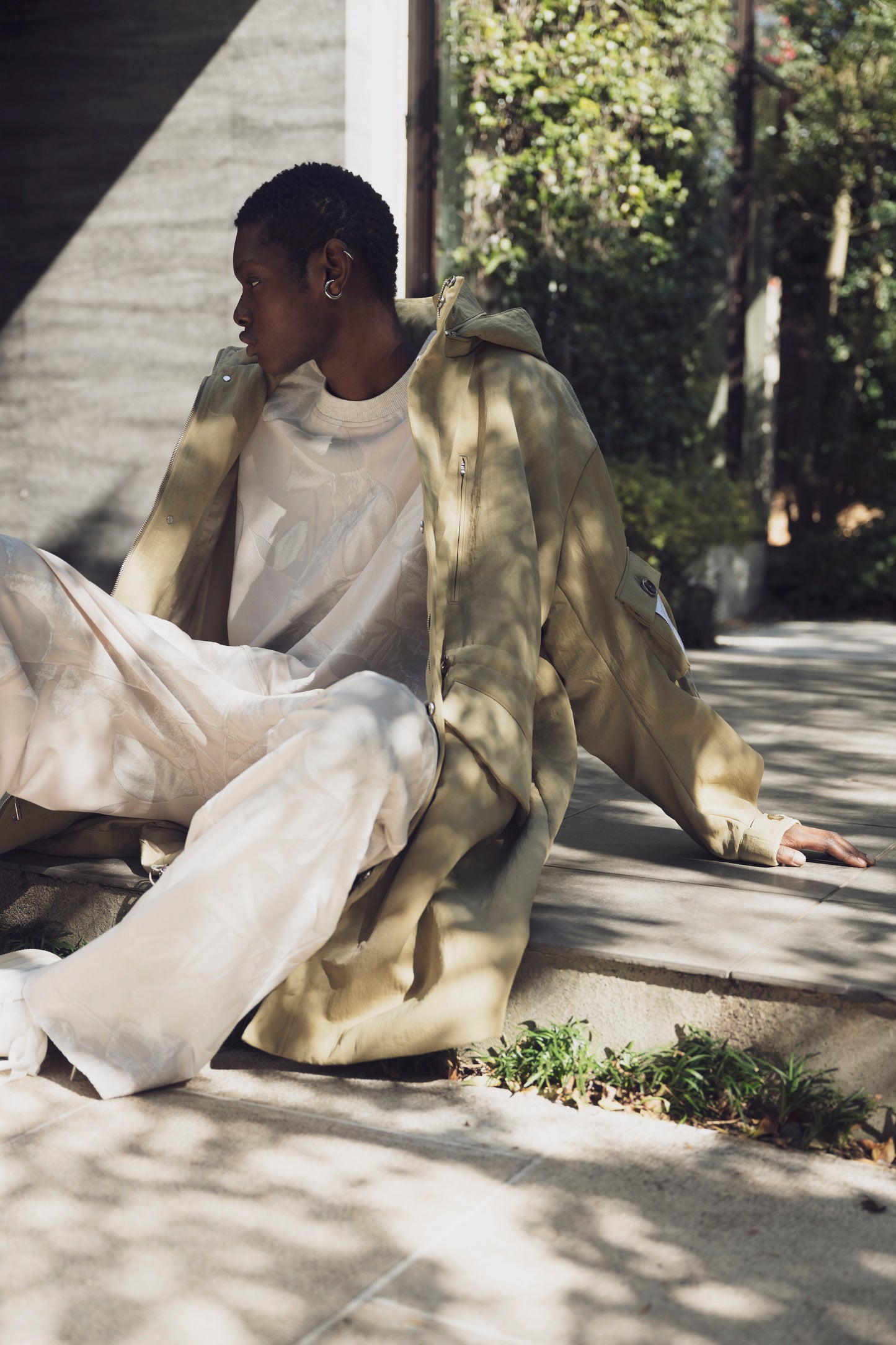LB25AW-PT08-PVL | 3D Printed Velour Jersey Easy Pants | Off White