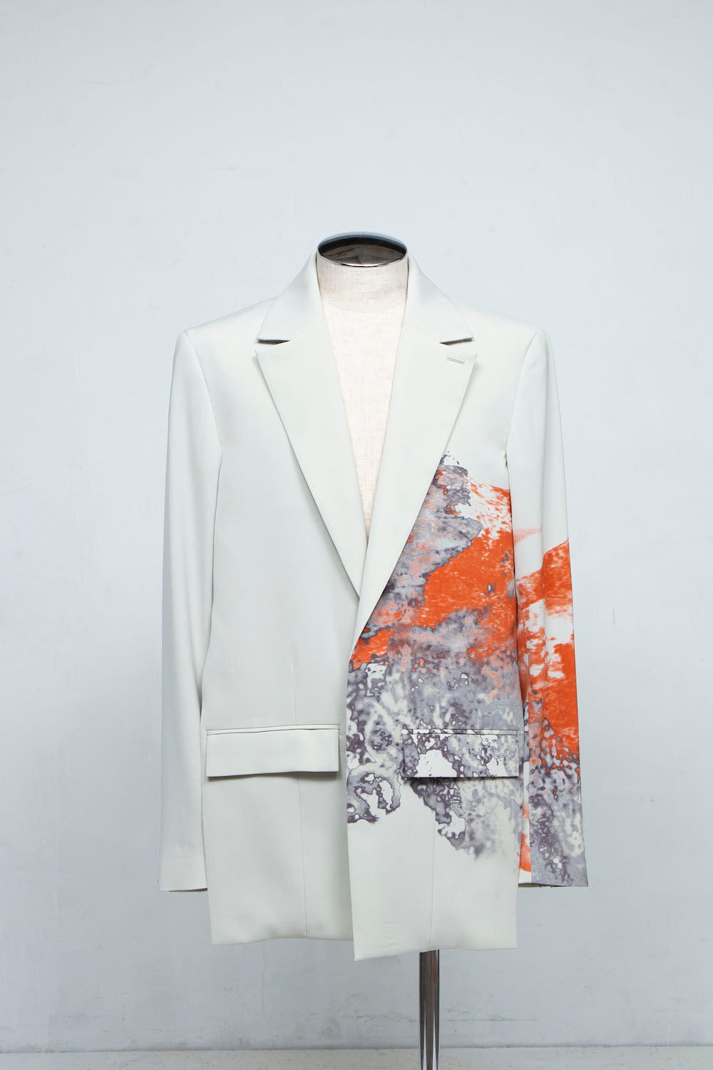 LB24SS-JK06-SLV-SRK | Art motif 2B tailored single jacket | OYSTER 