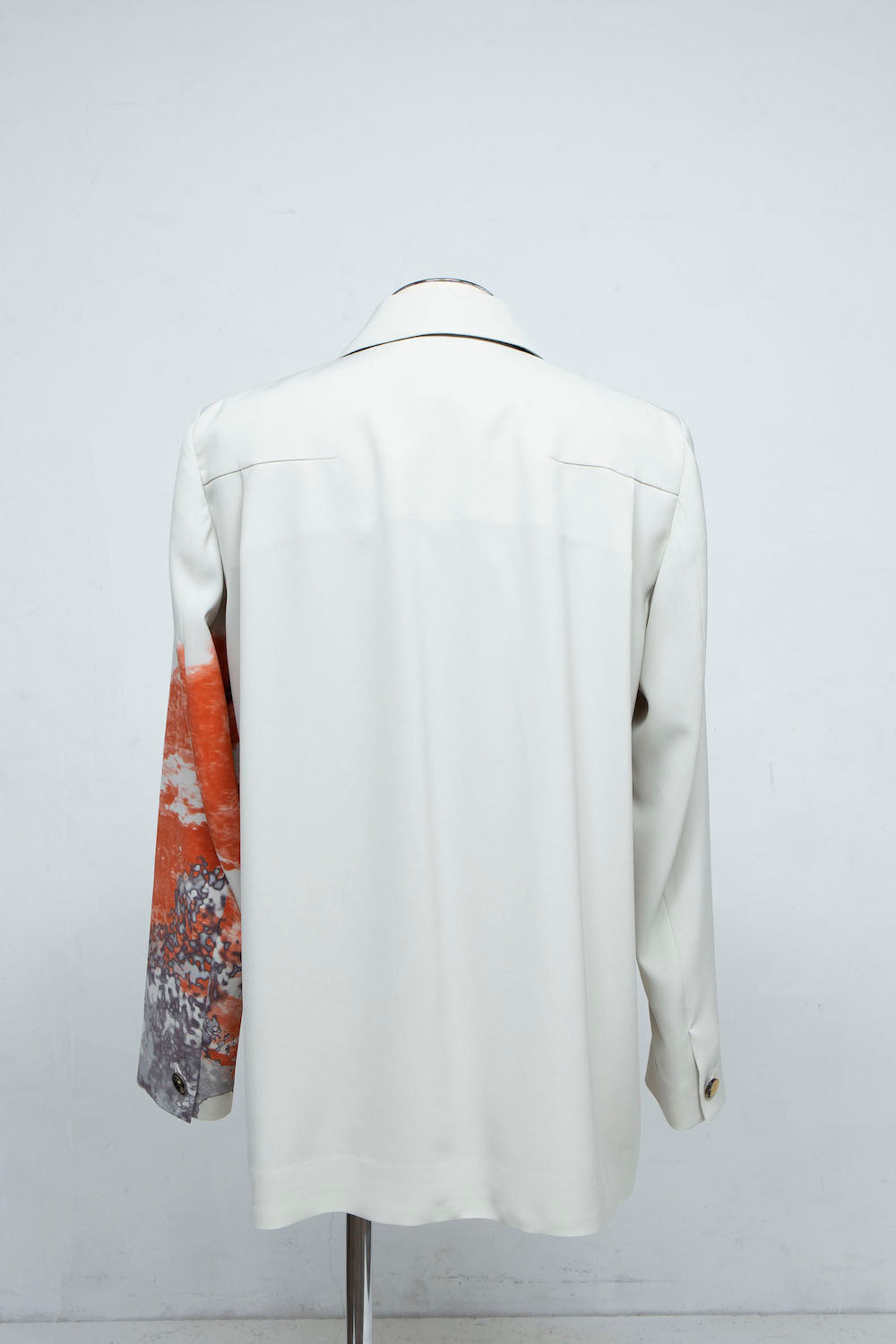 LB24SS-JK06-SLV-SRK | Art motif 2B tailored single jacket | OYSTER 