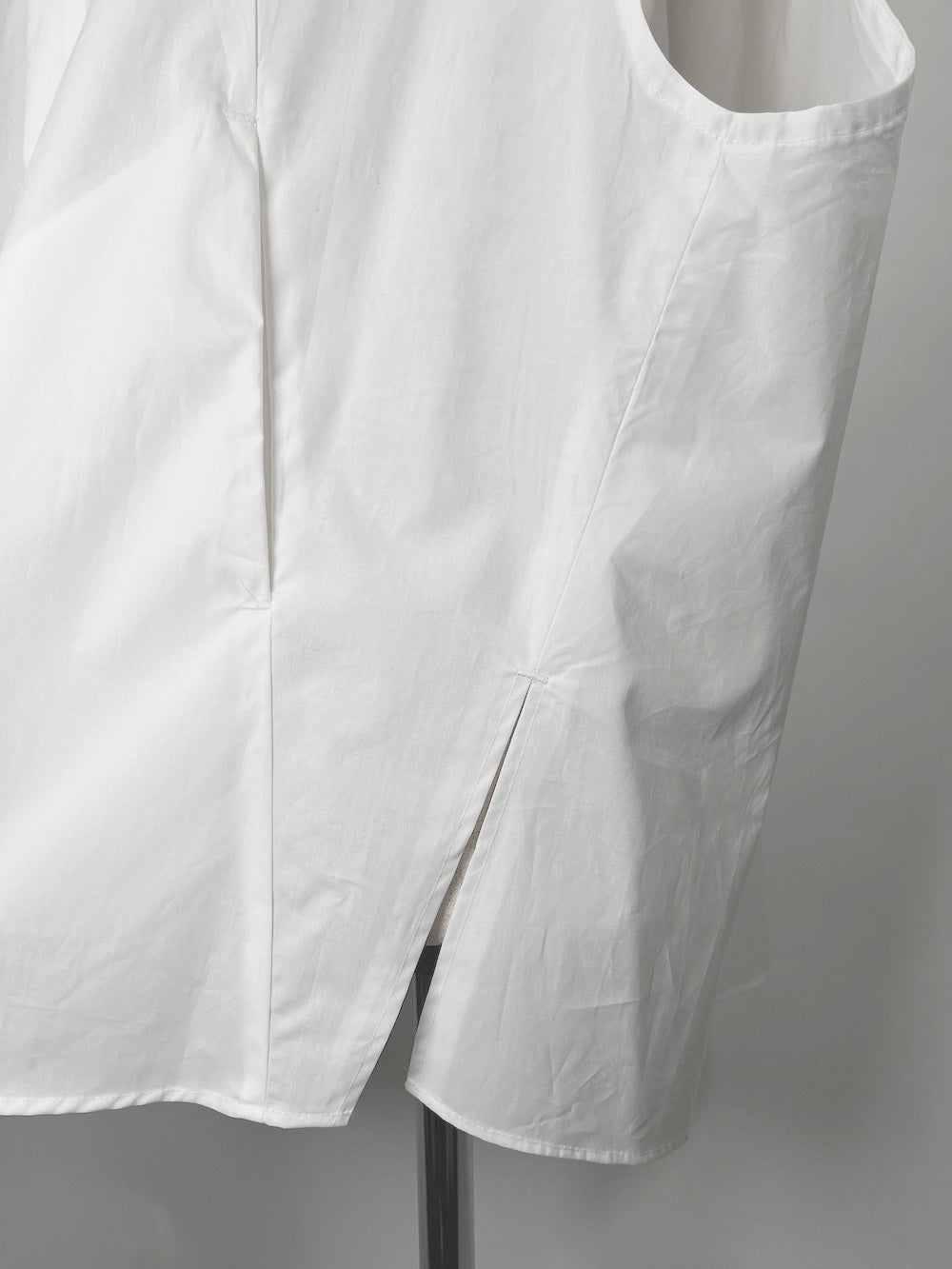 LB23SS-ESSH01-BC | 实用内衬衬衫 | 白色